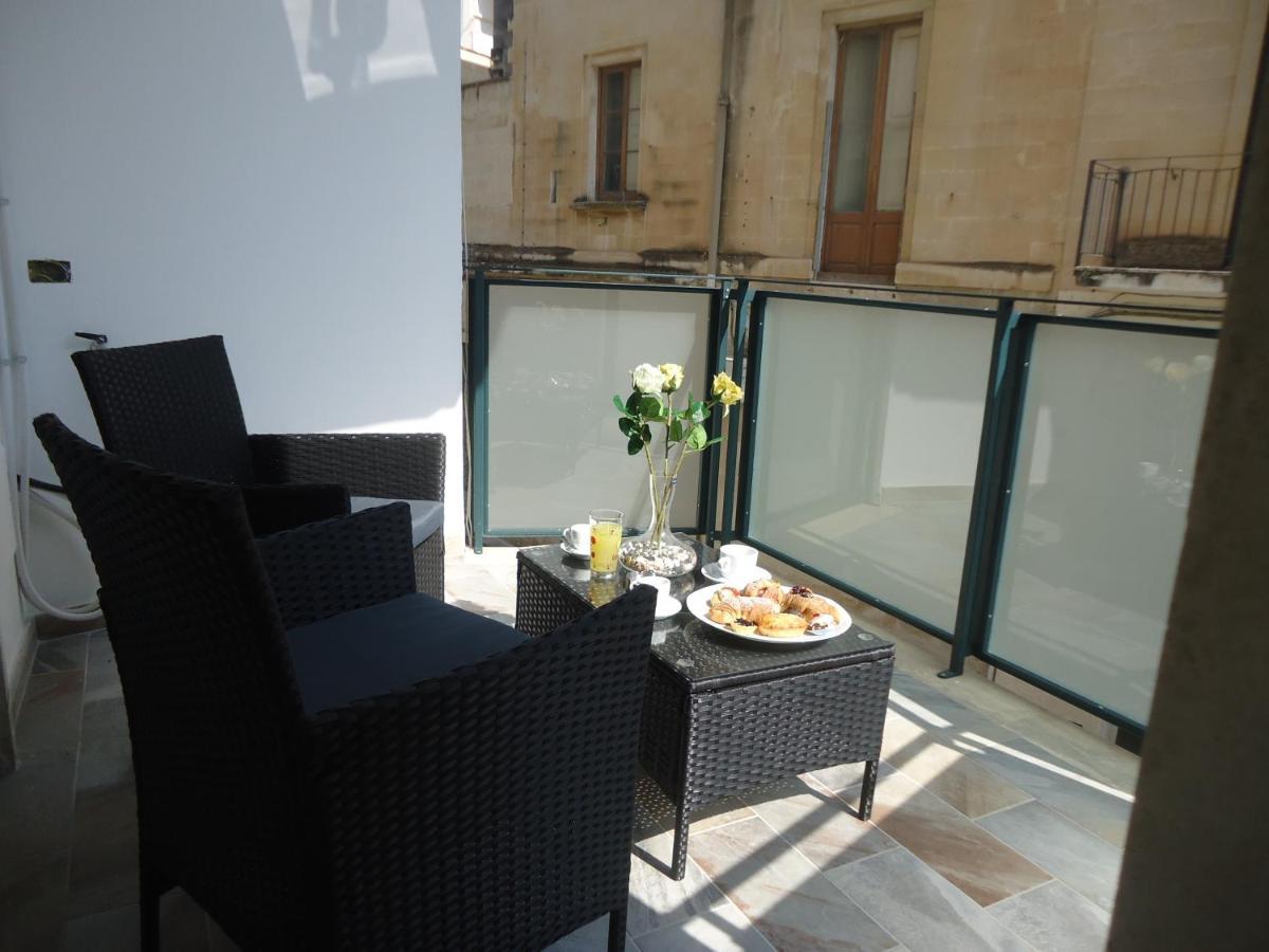 Lecce Mon Amour B&B Luaran gambar
